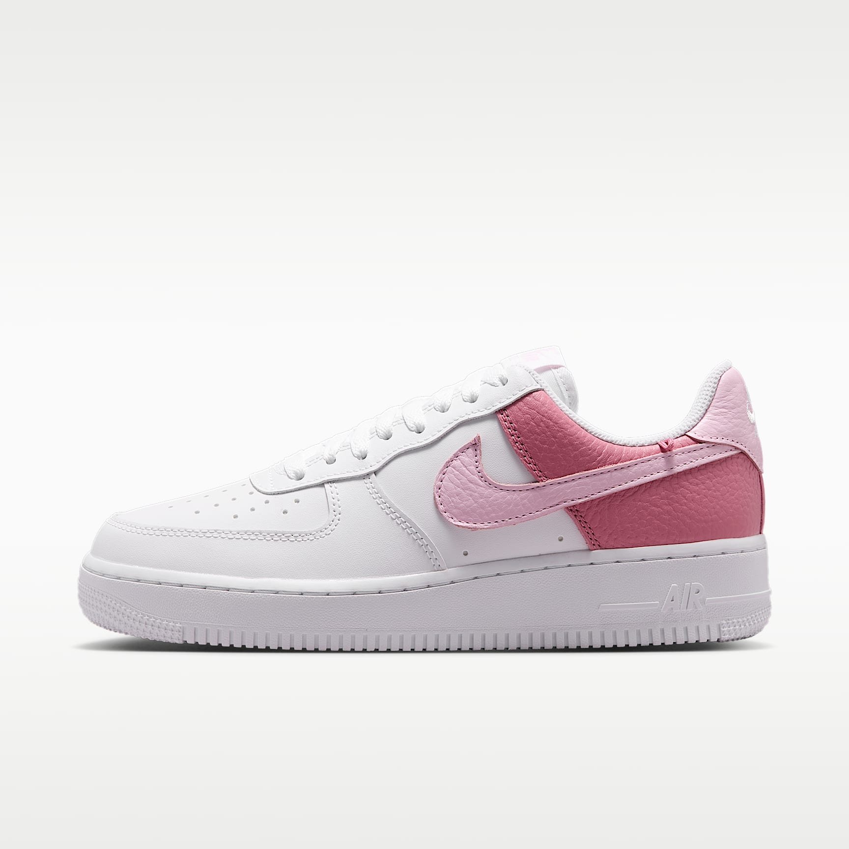 Nike Air Force 1 '07 Women's Shoes. Nike SG